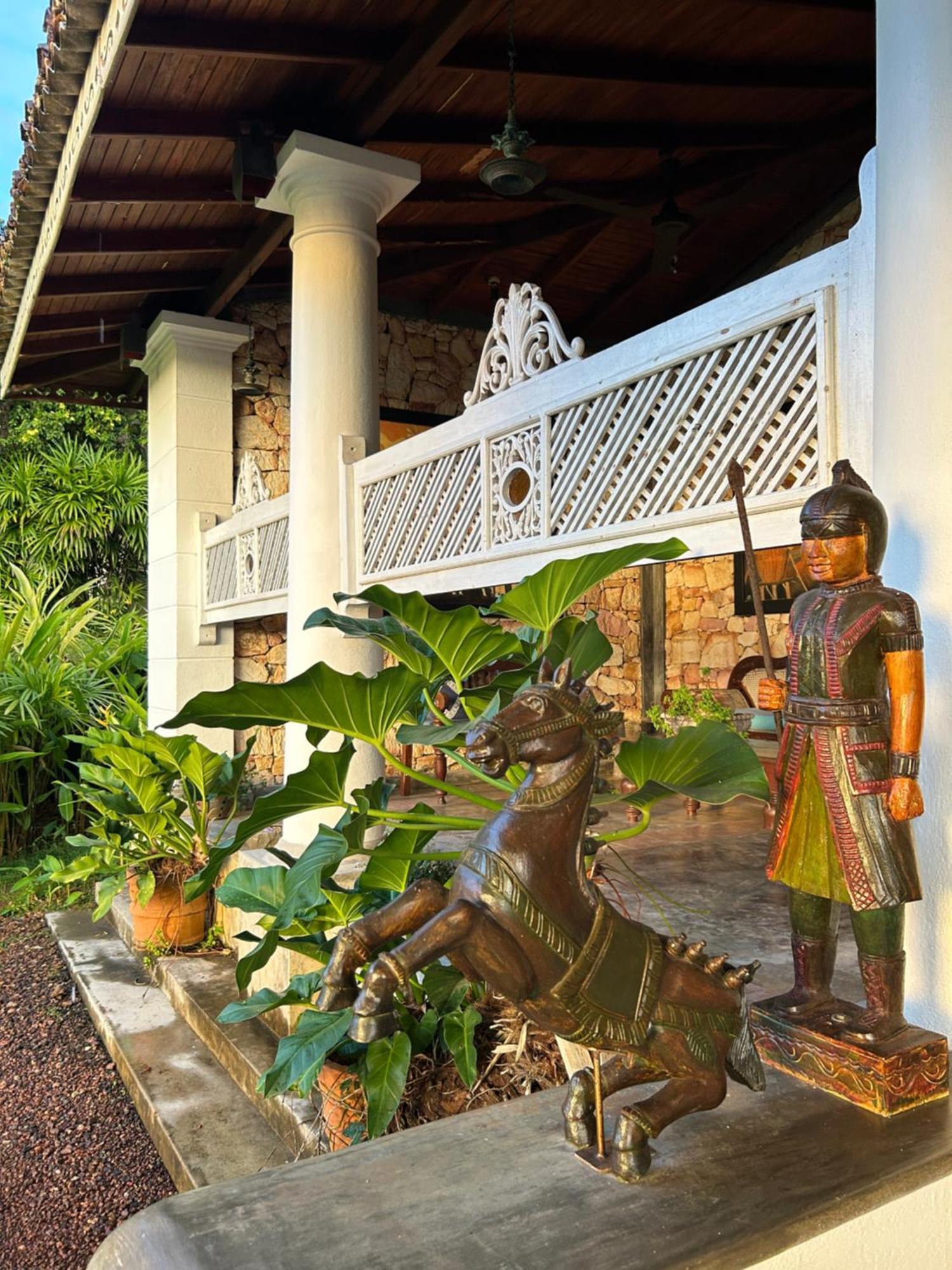 Villa Kubura Hikkaduwa Esterno foto