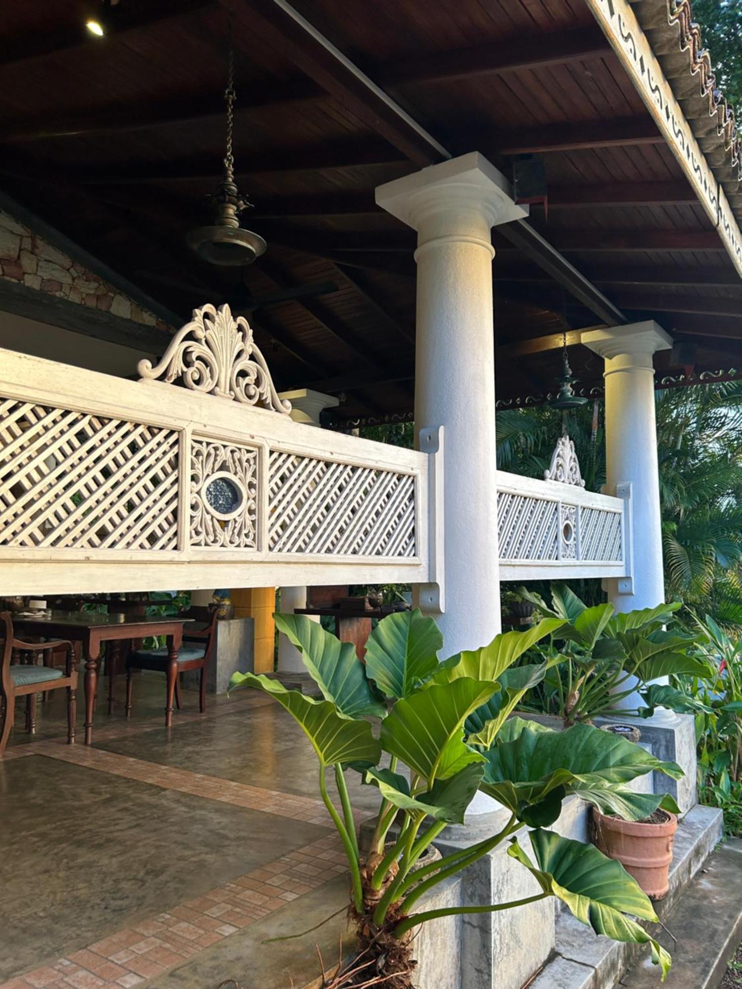 Villa Kubura Hikkaduwa Esterno foto